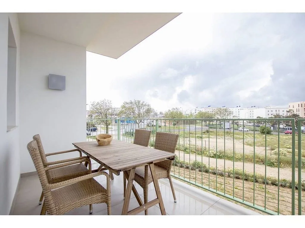 Balcon - Modern Flat with Balcony and Terrace in Maó
