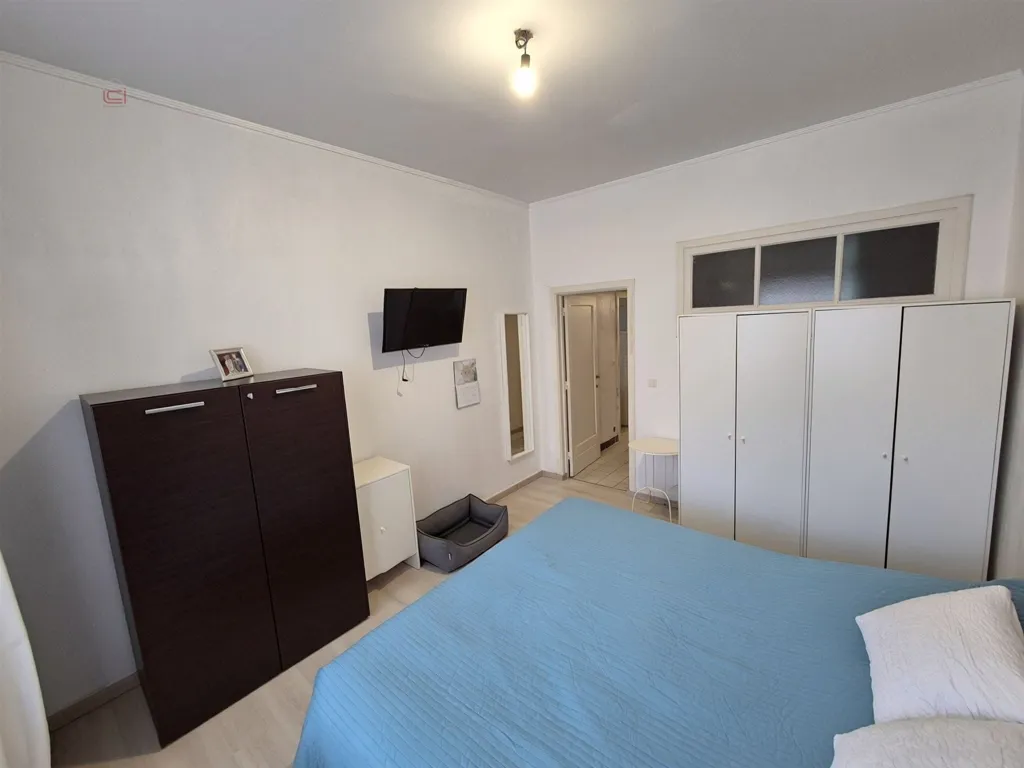 Bedrooms - Apartment with Garden in Forest