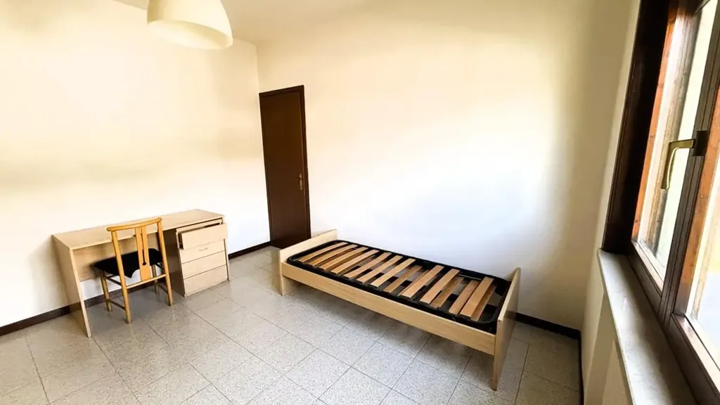 Chambres - Quadrilocale with Garden in Borgo Virgilio