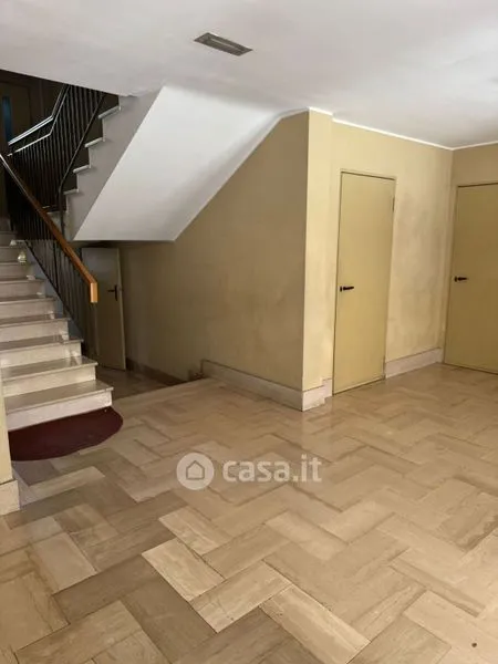 Esik - Apartment with Balcony in Matera
