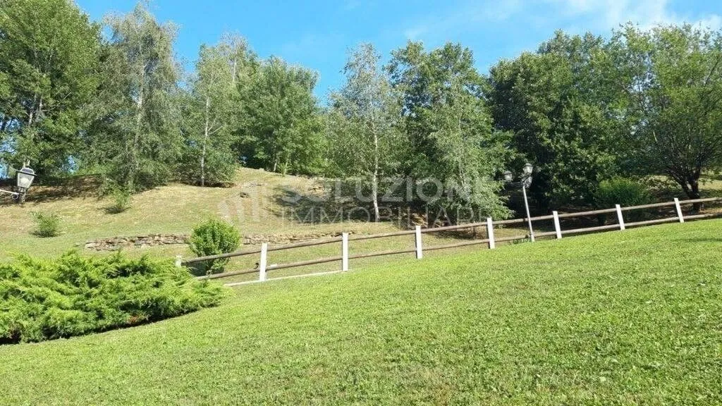 Jardin - Luxury Villa with Private Garden in Foresto Sparso