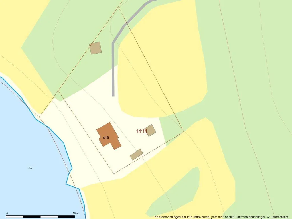 Villa with Water View in Näset