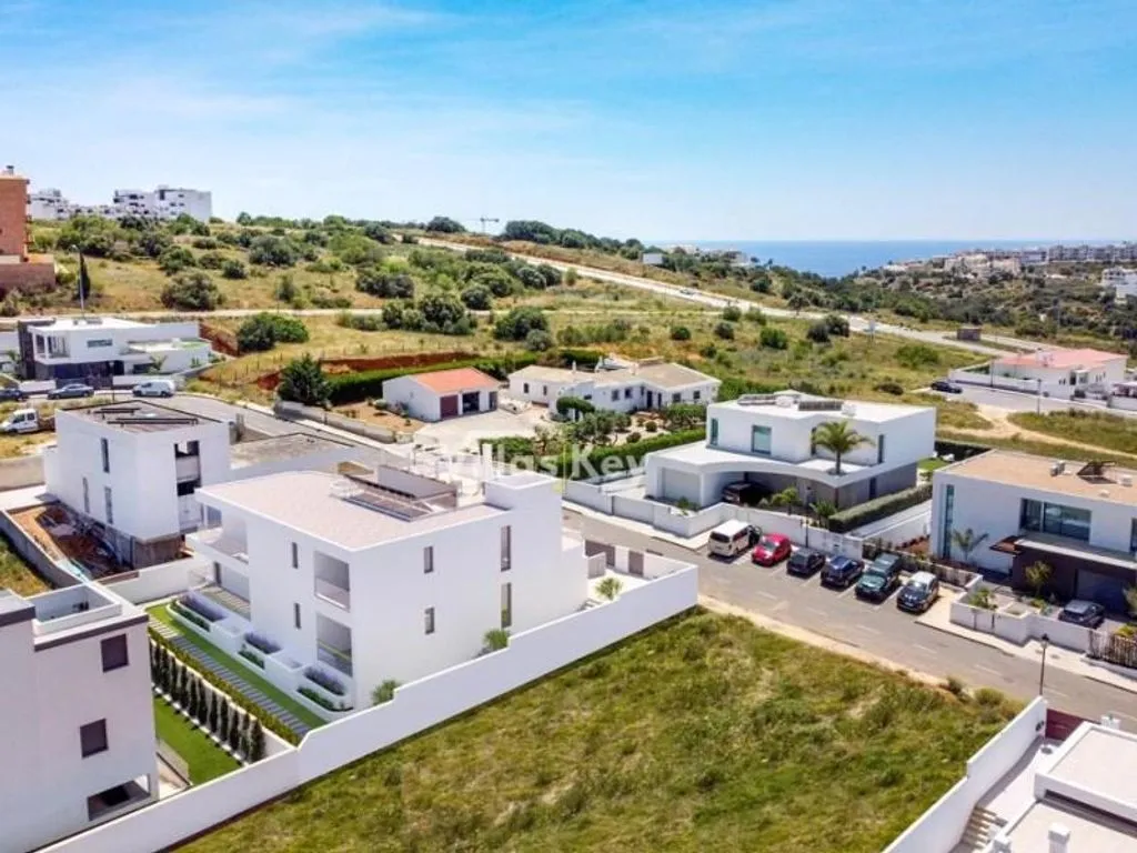 Õhuvaade - Luxury Villa with Pool View in Lagos