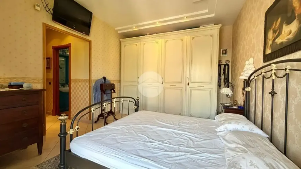 Chambres - Apartment with Balconies in Central Naples