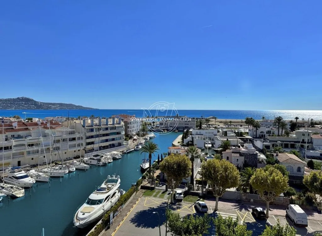 Terrasse - Penthouse with Sea View in Empuriabrava