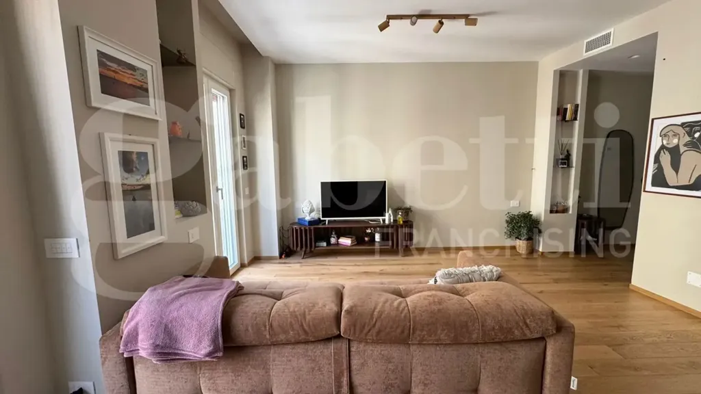 Elutuba - Modern 2-Bedroom Apartment in Bari Centre