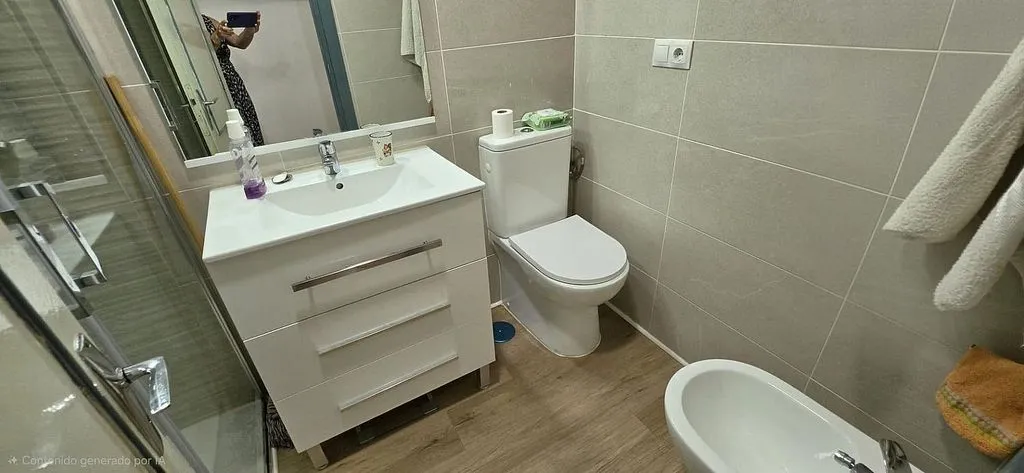 Vannitoad - Bright Apartment with Garage in Parque del Sur