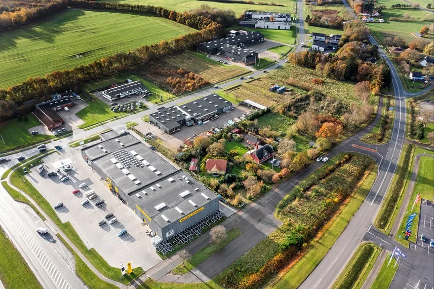 Vue aérienne - Development Plot with Retail Potential in Vejen