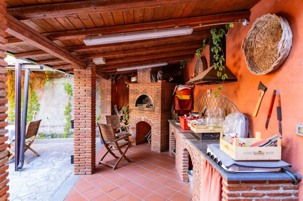 Maison 6 pièces à IT