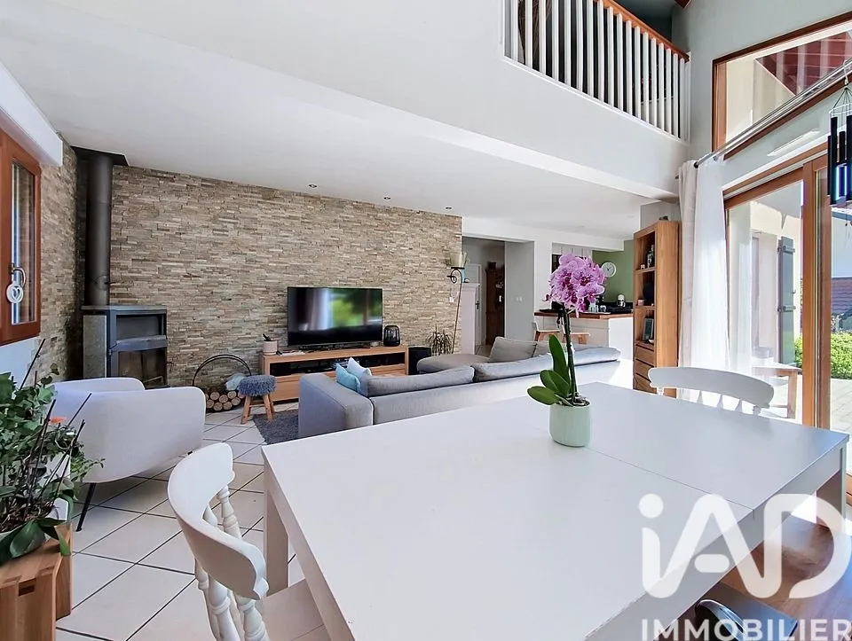 Söögituba - Renovated Villa with Spa in Valleiry