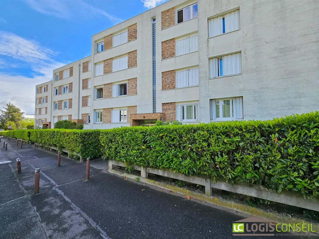 Esterno - Flat with Balcony in Châtenay-Malabry