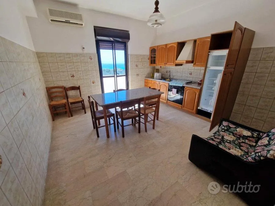 Dining Room - Two-Level Villa with Courtyard in Stinò