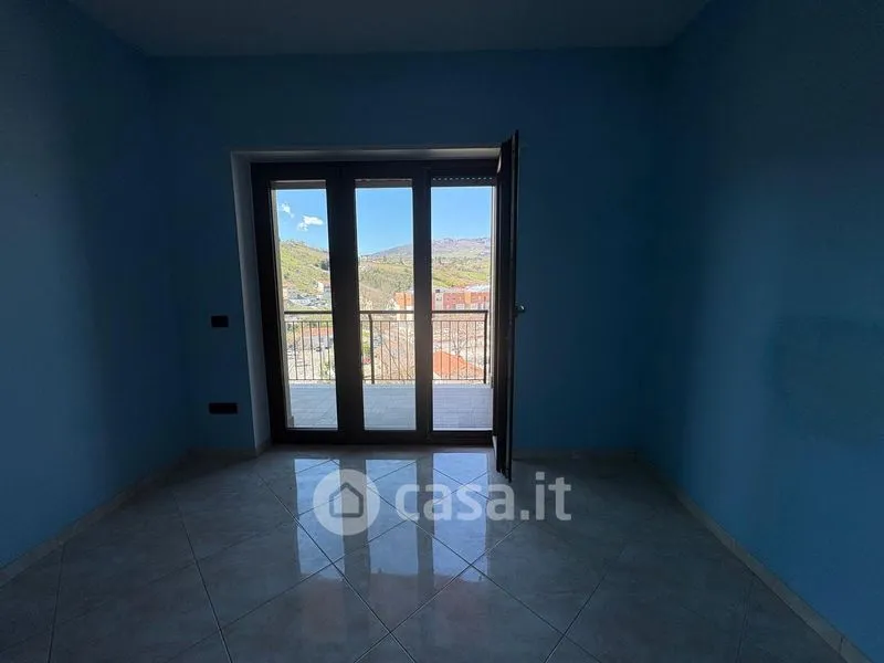 Pièces - Modern Apartment with Balcony in Potenza