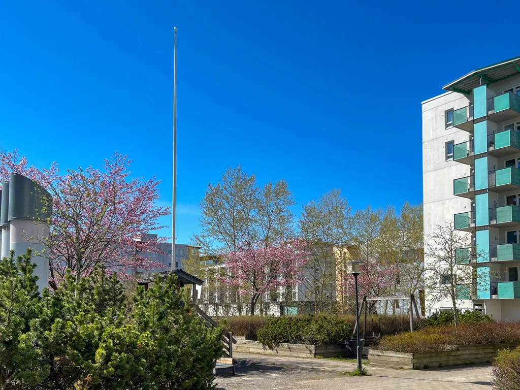 Välivaade - Apartment with Balcony in Matinkylä, Espoo