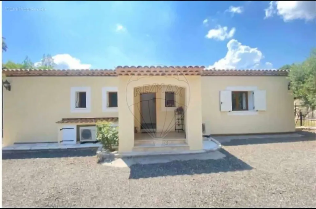 Välivaade - Panoramic Villa in Coursegoules
