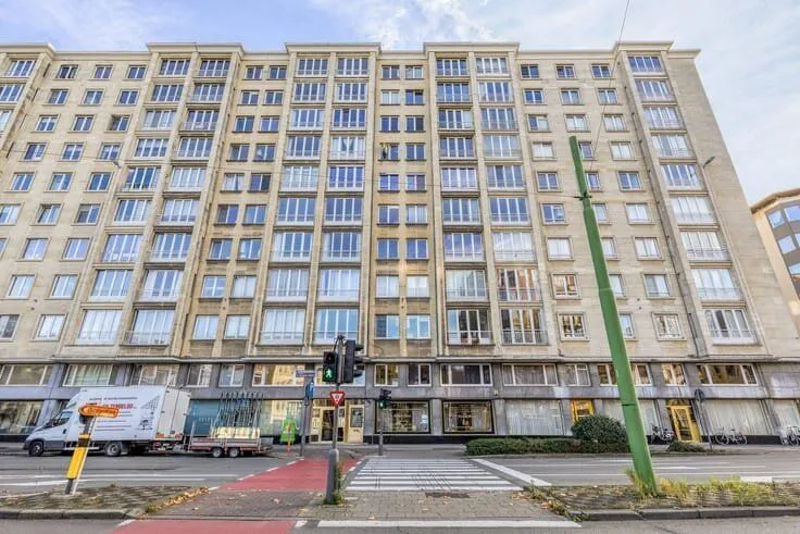 Exterior - Apartment with Canal View in Antwerp