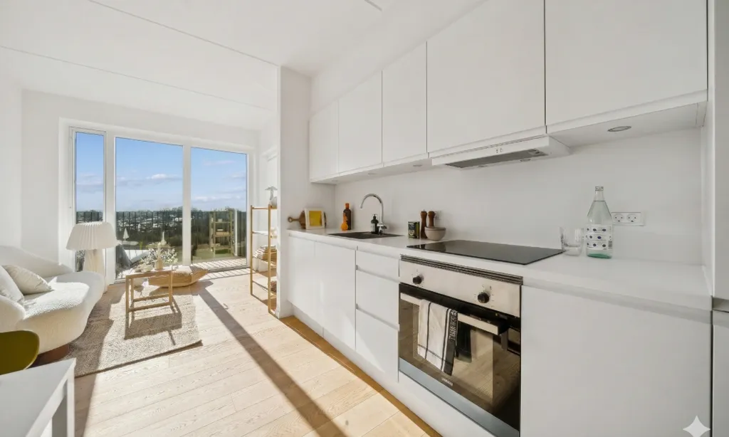 Kitchen - Spacious 2-Bedroom Apartment with Balcony in Ørestad Syd