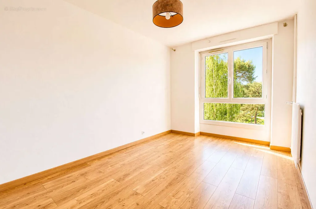 Toad - Renovated Apartment with Terrace in Rennes