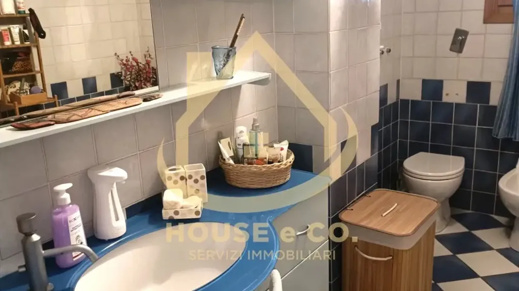 Salles de bain - Villa with Private Garden in Vigevano