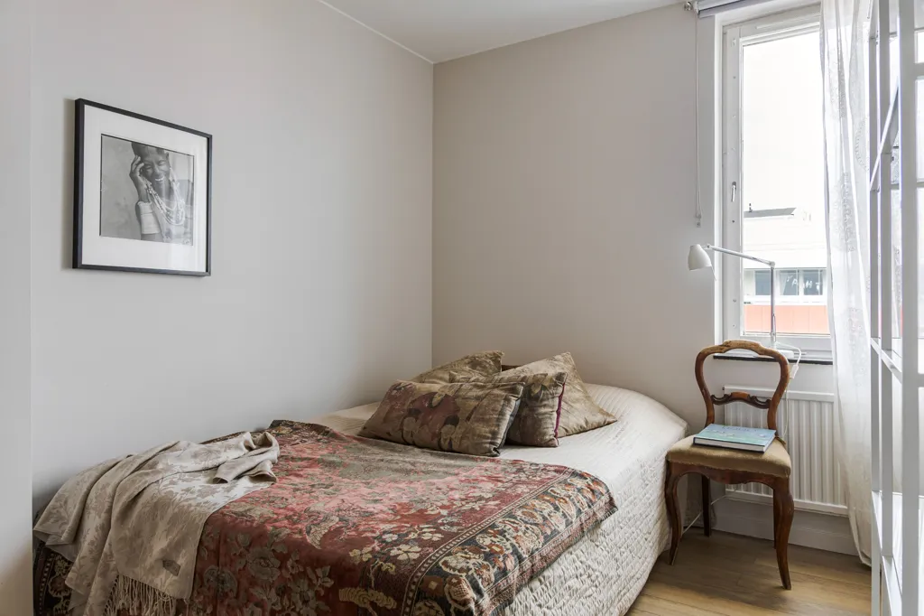 Chambres - Renovated Apartment with Balcony in Östermalm