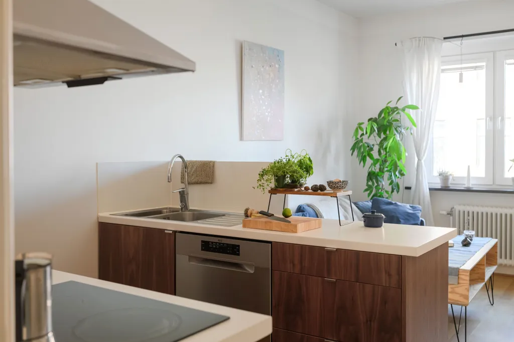 Cuisine - Open-Plan Apartment with Balcony in Malmö