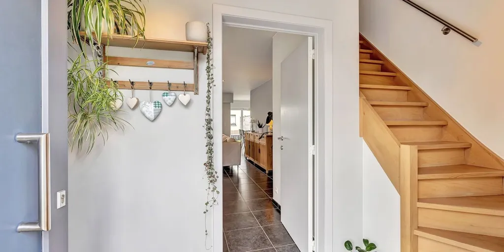Entrée - Maison Énergétique avec Jardin à Olsene