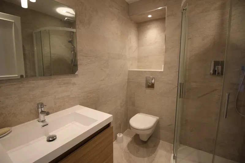Salles de bain - Appartement 3 Pièces avec Vue Mer à Cap d'Ail