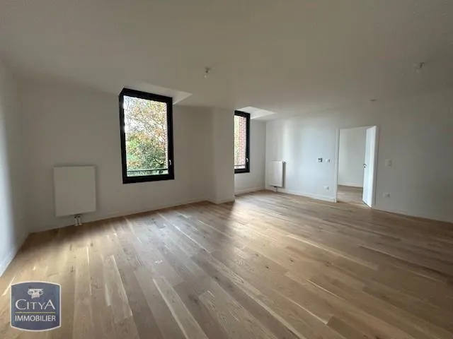 Toad - 2-Bedroom Flat in Arras Citadel