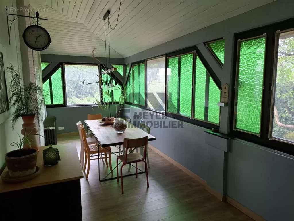 Söögituba - Charming House with Garden in Marbache