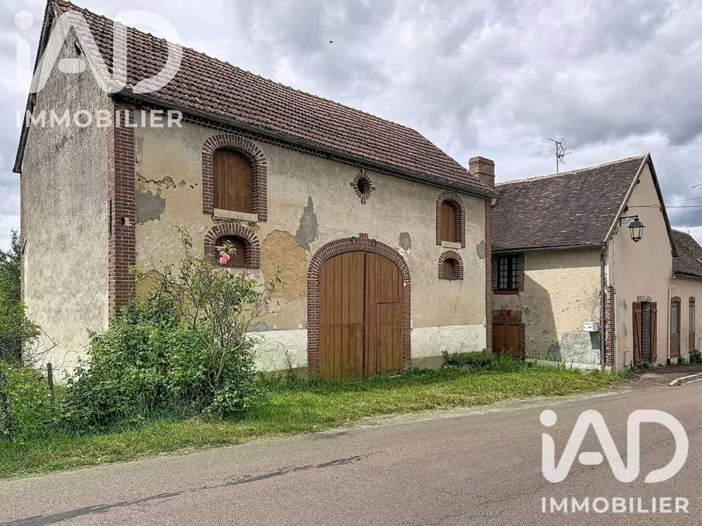 Välivaade - Townhouse with Parking in Chene-Arnoult
