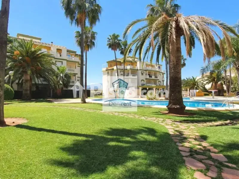 Garden - Renovated Apartment with Terrace in Carrer de la Mar Adriàtica