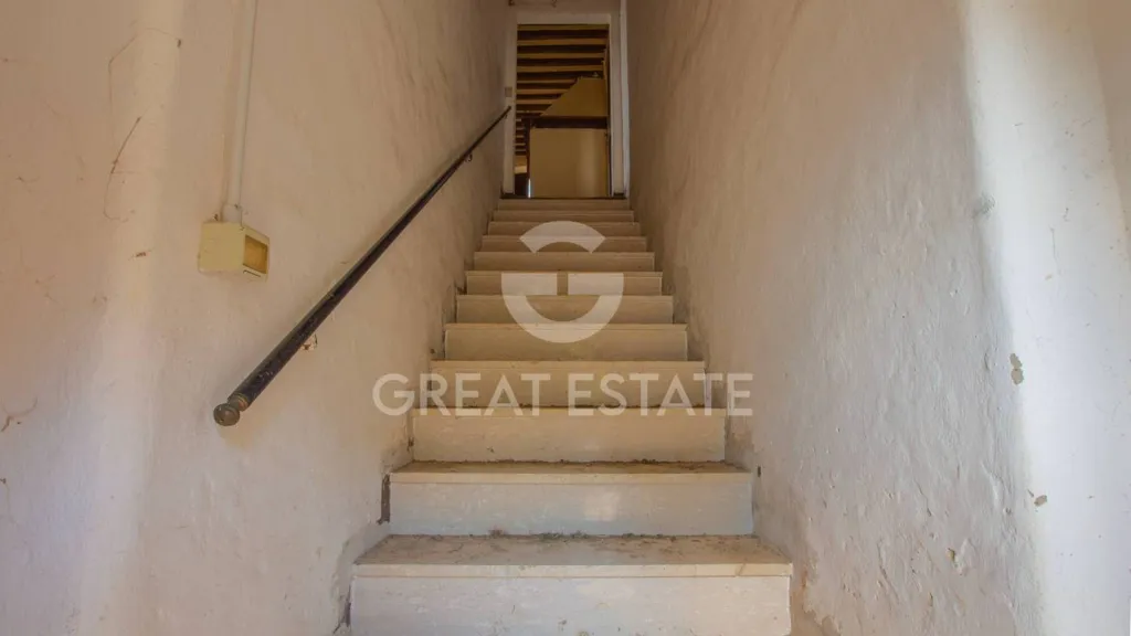 Toad - Rustic Casale with Panoramic Views in Castiglione del Lago