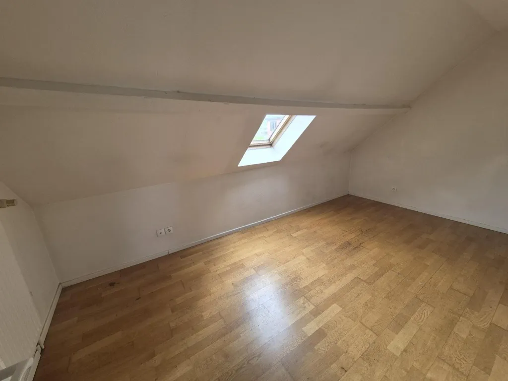 Toad - Duplex Flat with Terrace in Loos Centre