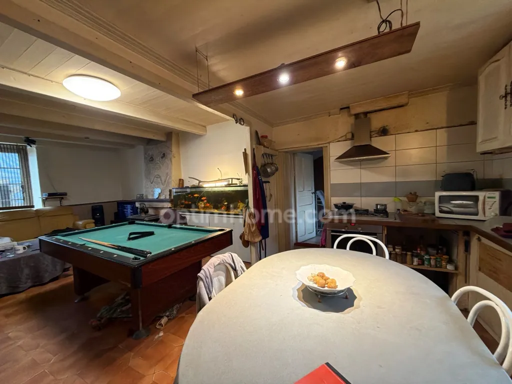 Söögituba - Charming 10-Piece House with Workshop in Ars-en-Ré