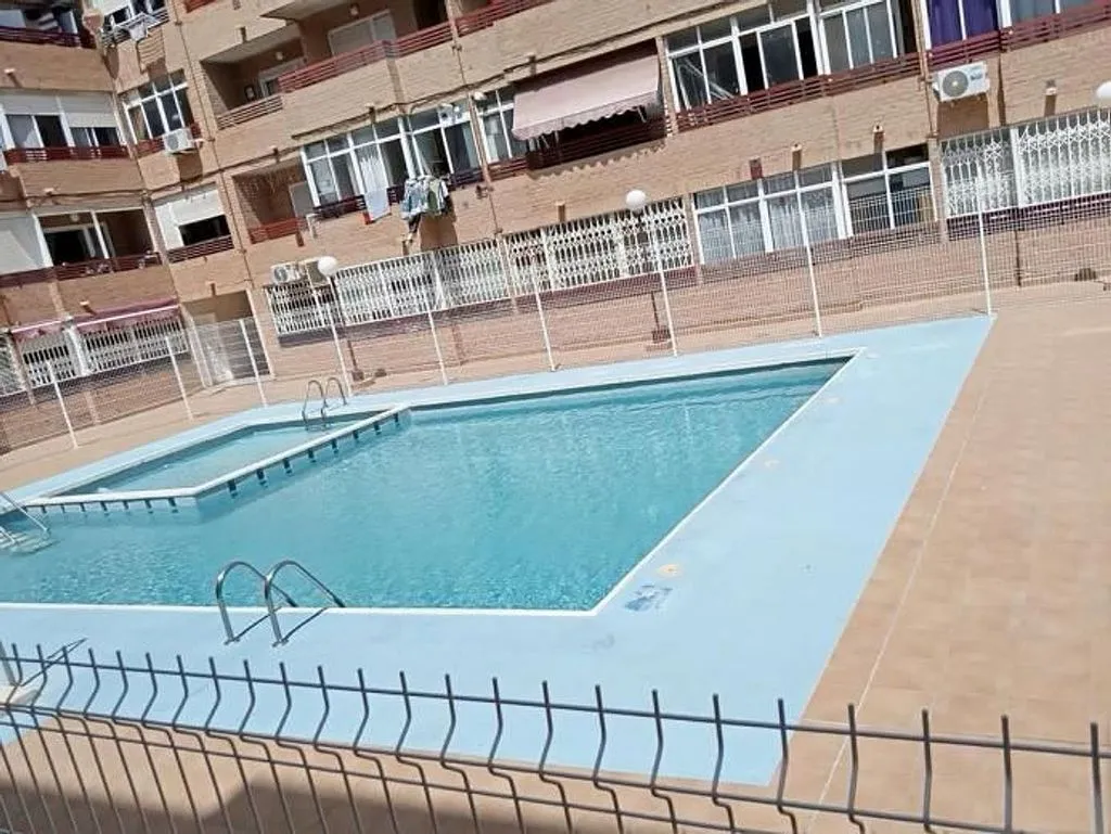 Bassein - Renovated Apartment with Pool in Molino