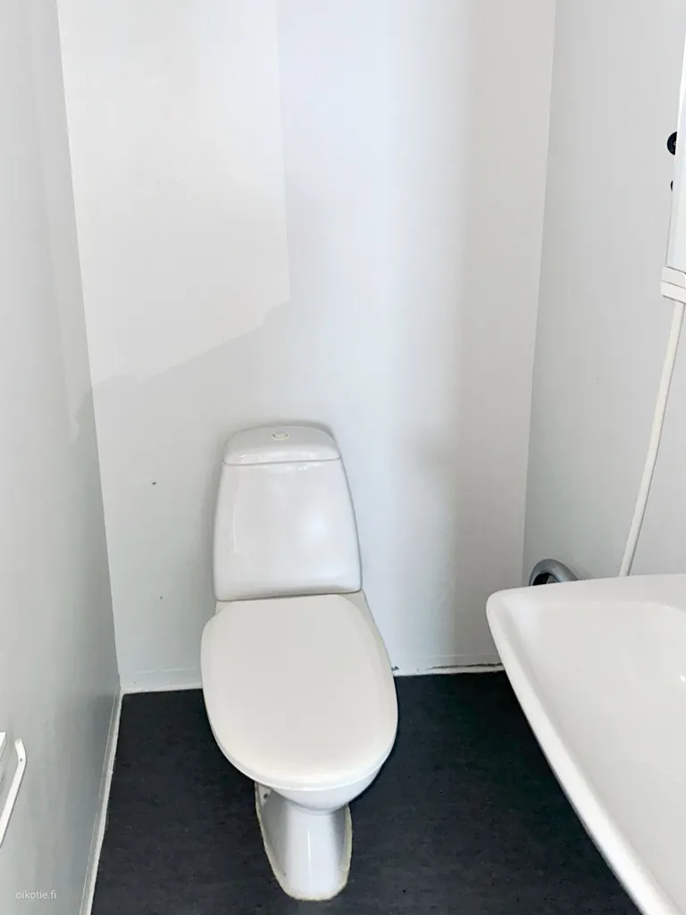 Salles de bain - Apartment with Balcony in Oulunkylä, Helsinki