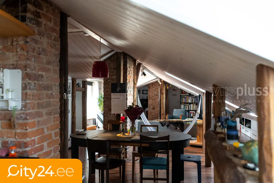 Salle à manger - Attic Flat with Terrace in Tartu Centre