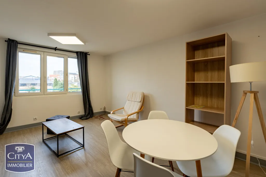 Salle à manger - Appartement Rénové avec Garage au Mans