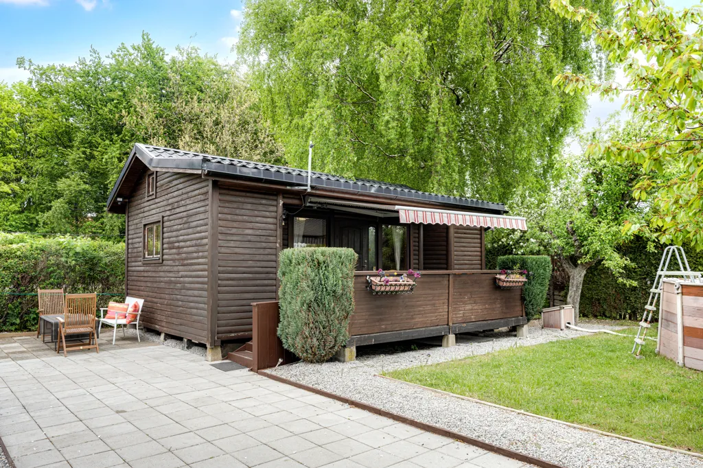 Aed - Cottage with Orchard in St Olovs Vång