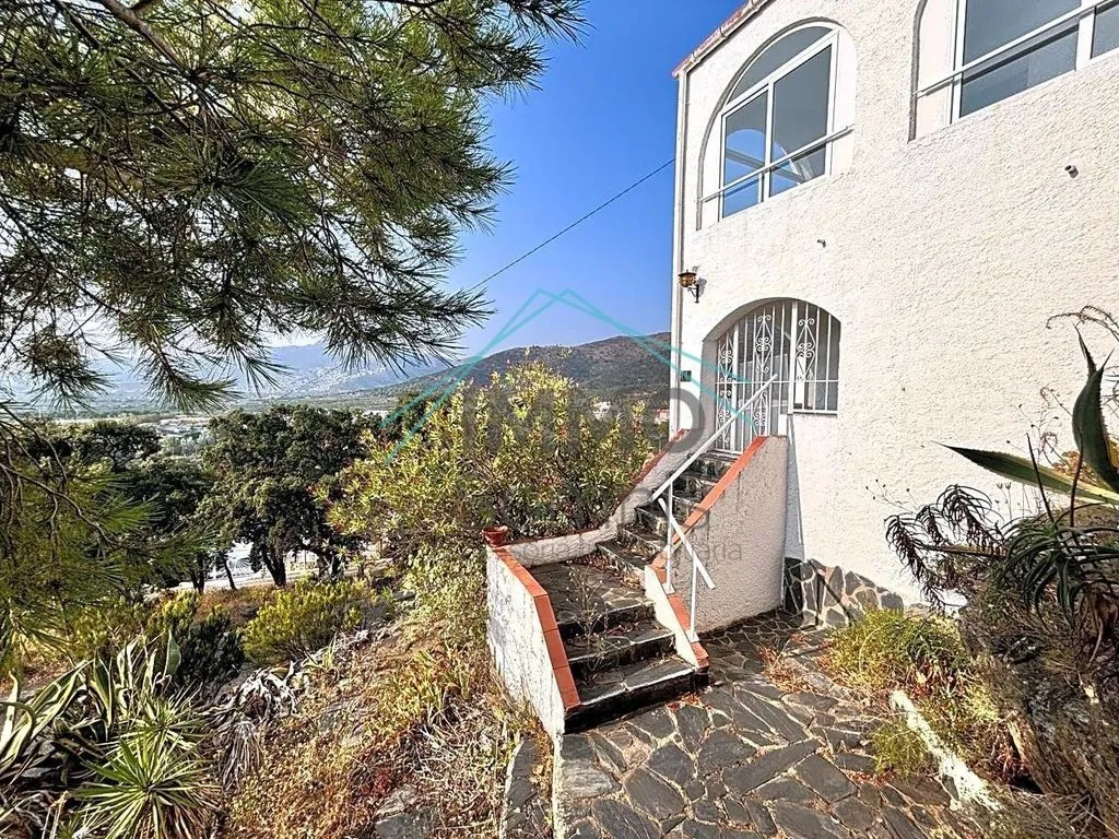 Extérieur - Renovated Villa with Views in Roses