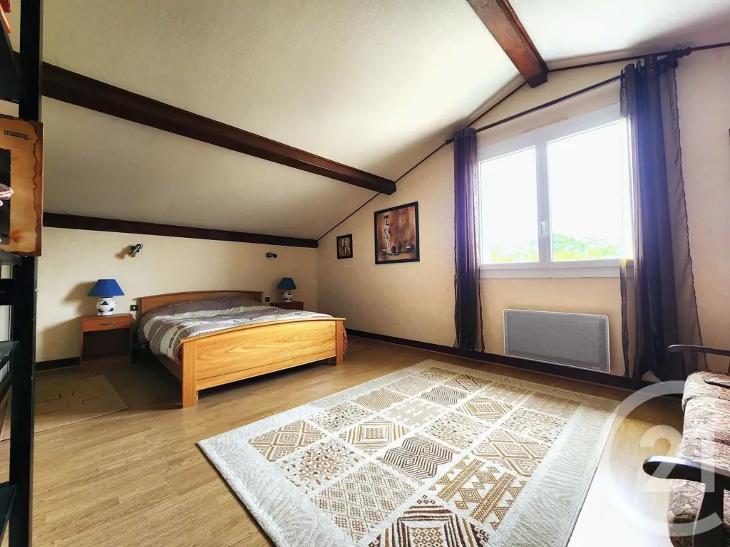 Magamistoad - 7-Piece House with Garden in Lamarque