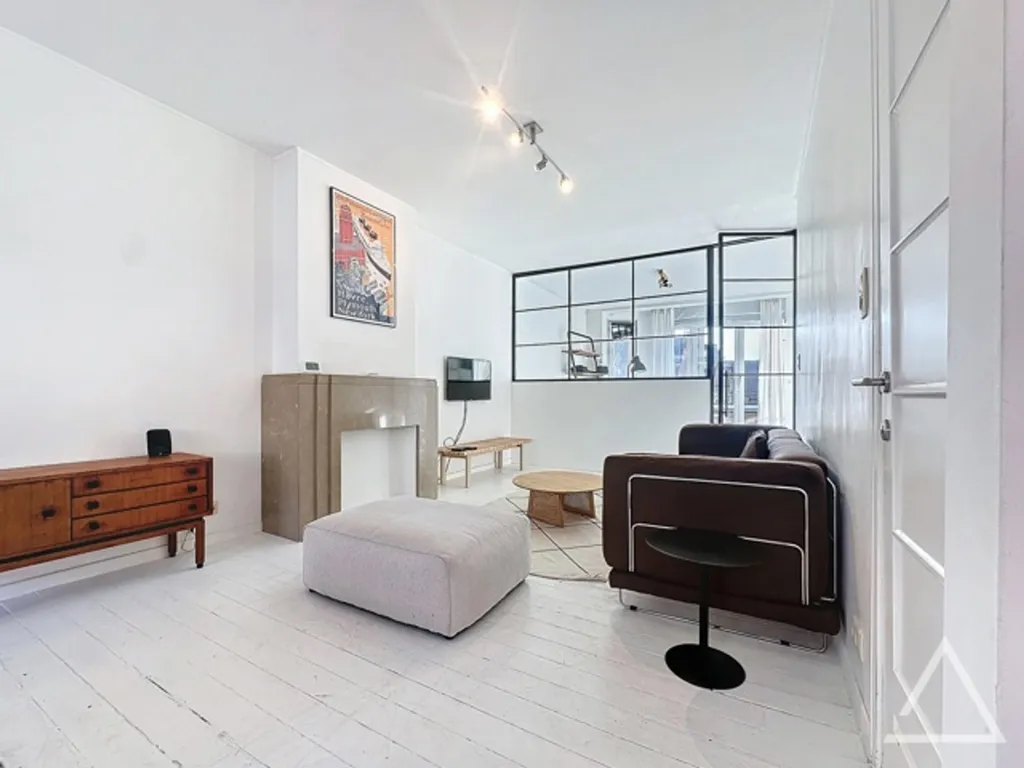 Elutuba - Loft-Style Flat with Terrace in Forest