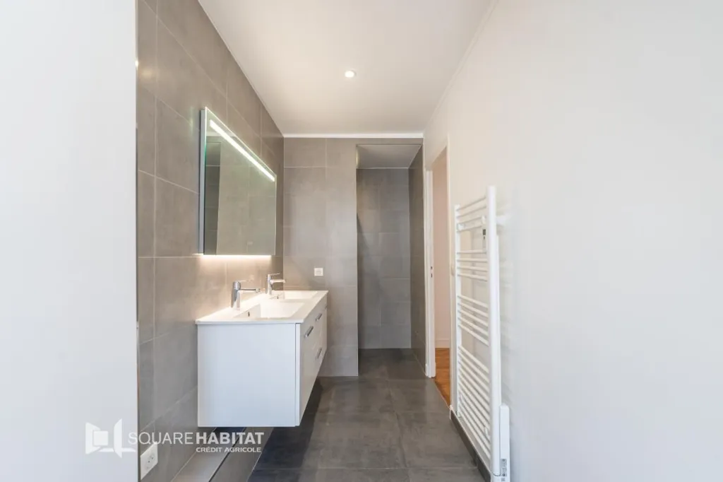 Bagni - Mansardé Flat in Haussmannian Building, Paris