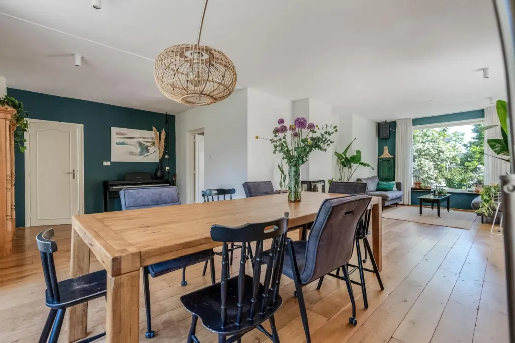 Salle à manger - Characterful Bungalow with Garden in Hasselt
