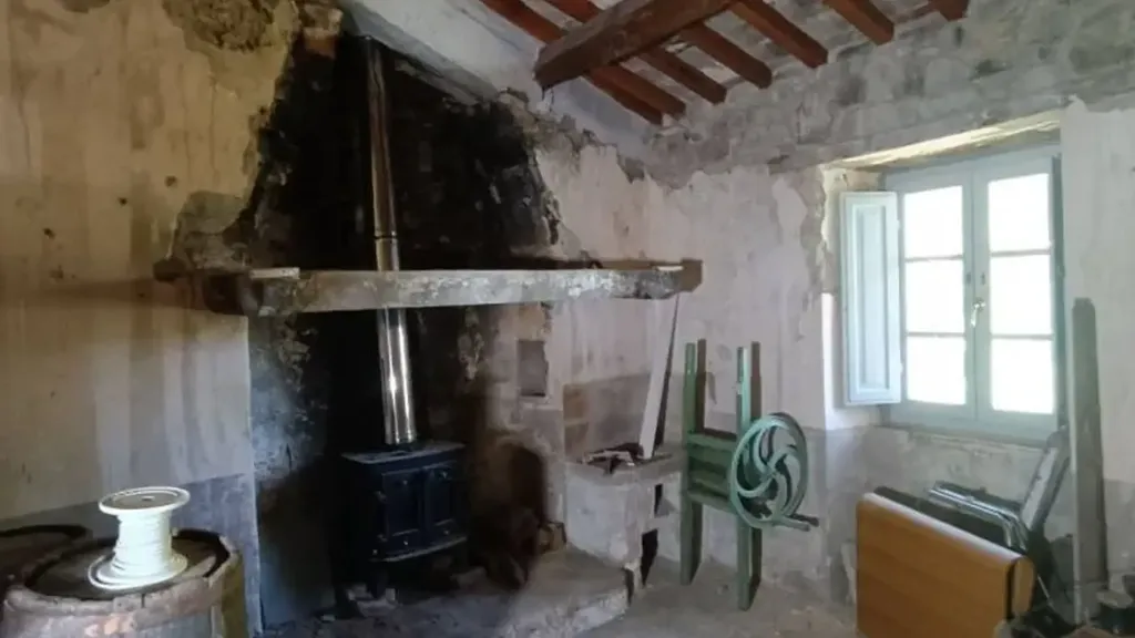 Pièces - Panoramic Terraced House with Garden in Piegaro