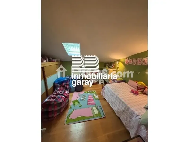 3 magamistoaga korter asukohas ES
