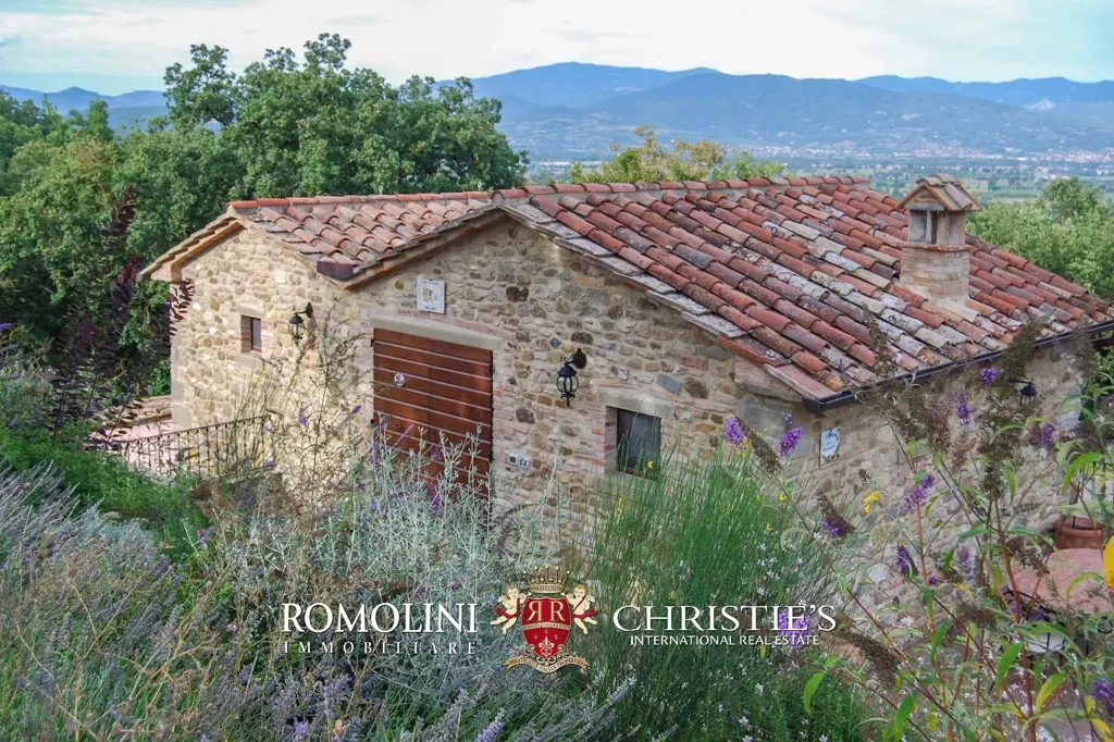 Välivaade - Estate with Vineyard in Anghiari, Tuscany