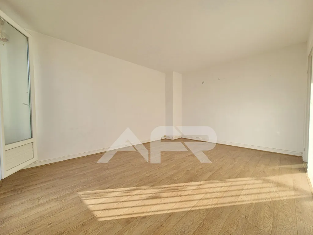 Pièces - Appartement Balcon Vue Dégagée dans Résidence Sécurisée