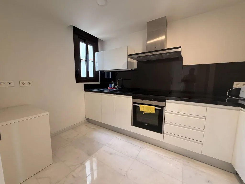 Cuisine - Luxury Townhouse with Pool in Benidorm
