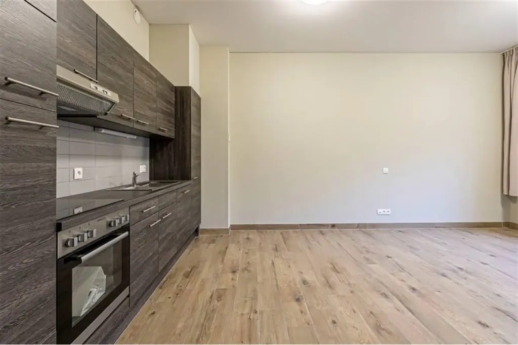 Cuisine - Appartement Neuf à Grobbendonk, Proche des Commodités